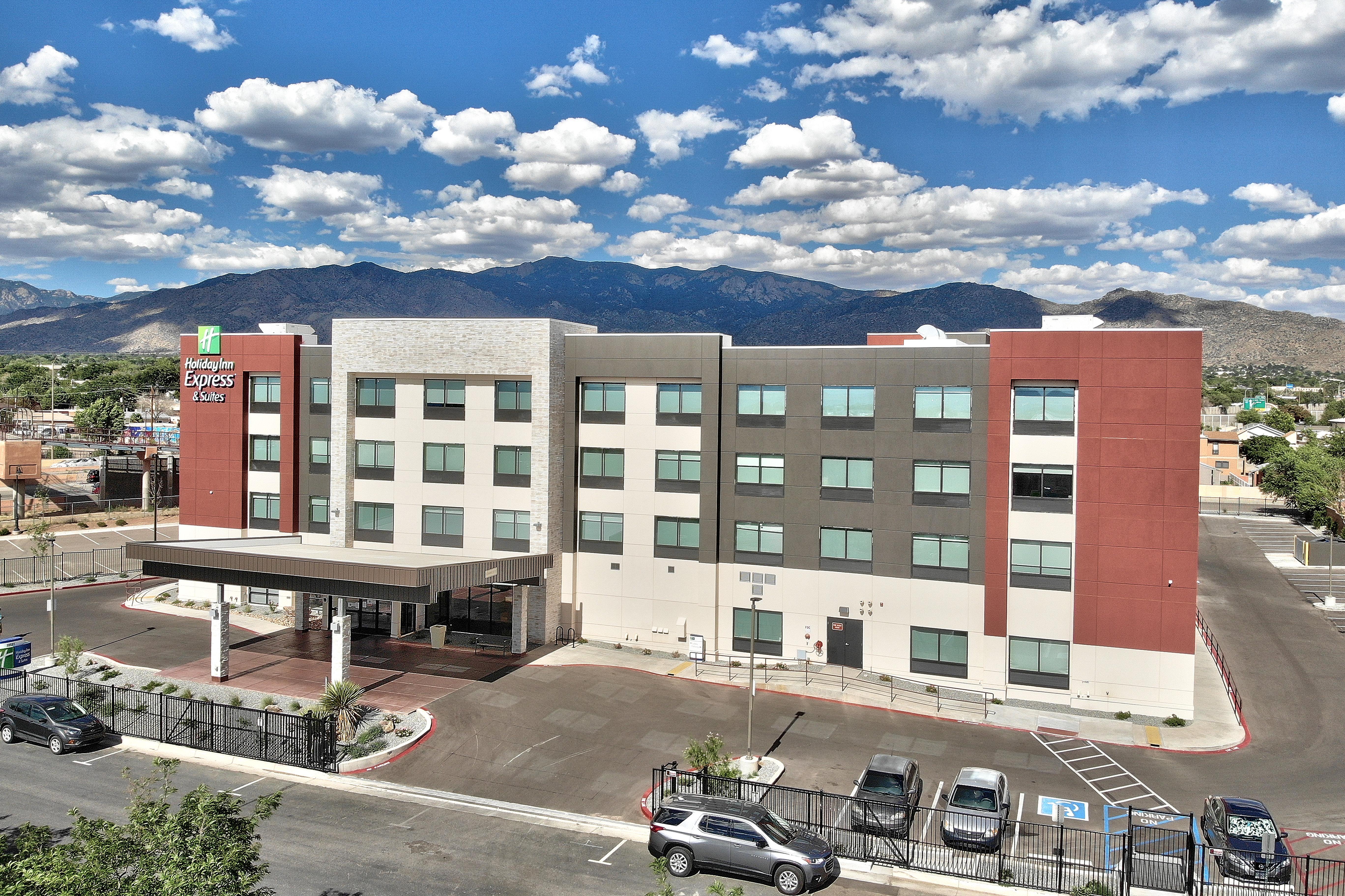 Holiday Inn Express & Suites - Albuquerque East By Ihg Kültér fotó